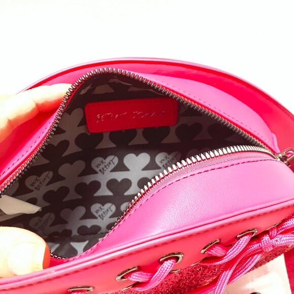 Betsey Johnson XOFUMBLE Kitsch Bling Rhinestone Football Web Strap & Coinpurse - Picture 5 of 5